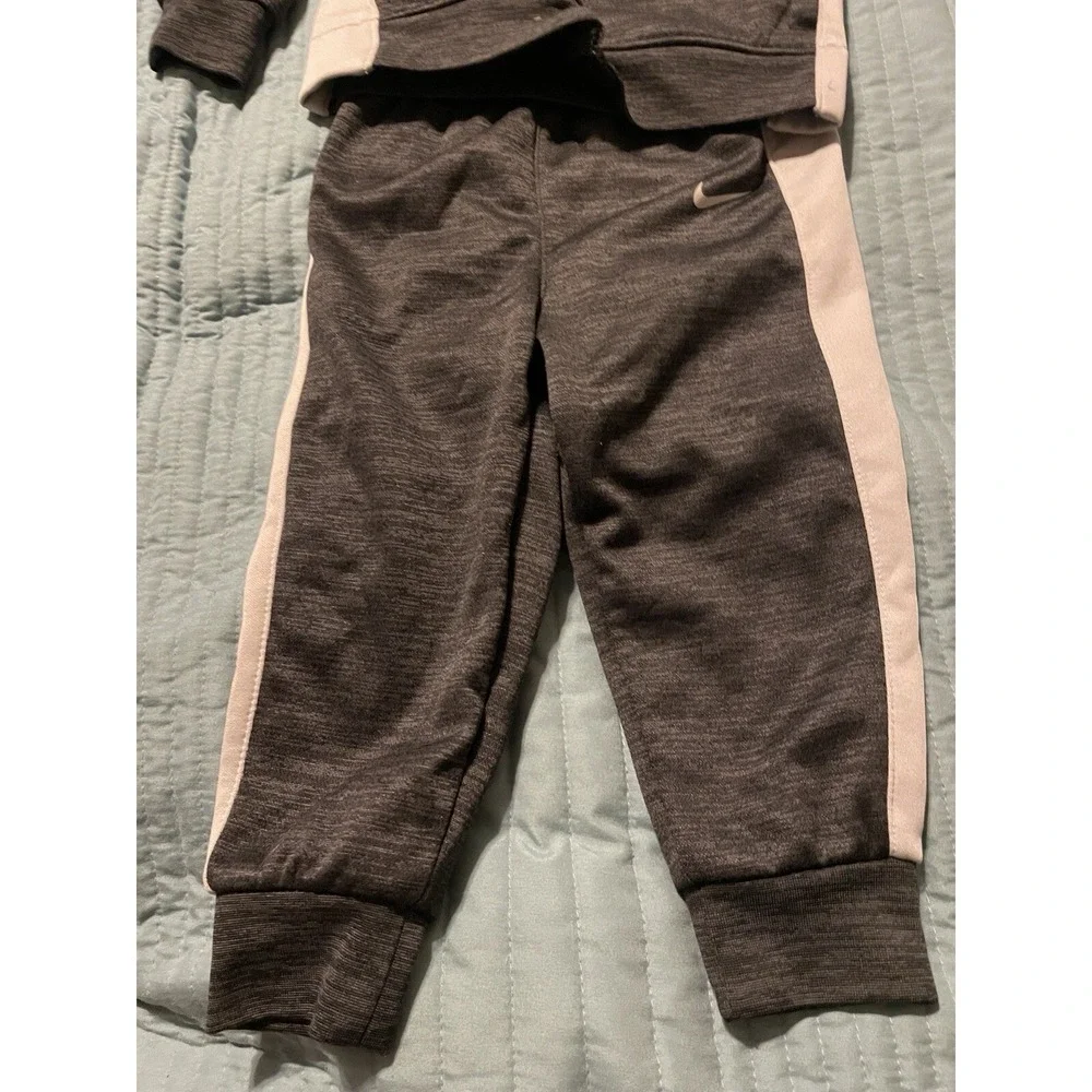 Nike Boys Sweatsuit‎ Hoodie and Sweatpants Size 24 Months Casual Basic Lounge
